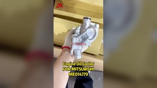 Ölkühlerabdeckung ME014779 für MITSUBISHI Canter 4D31 4D32