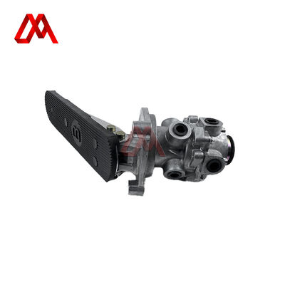 MC838211 OEM Standard Brake Valve for Mitsubishi Truck Spare Parts