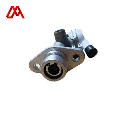 30610-T890A Genuine Clutch Master Cylinder For Nissan TD42 Engine Truck Accessories