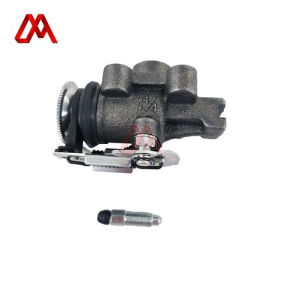 MC112210 Left Front Brake Wheel Cylinder for Mitsubishi FUSO