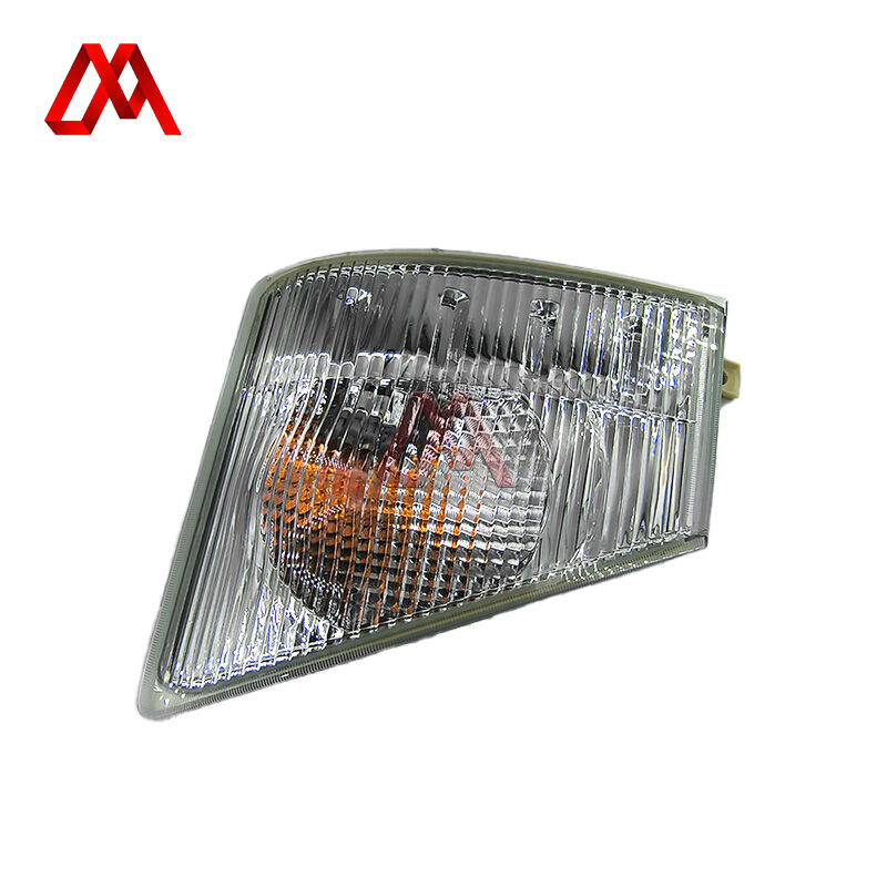 IZUMI Truck Body Parts 8-97585173-1 8-98139519-0 8975851731 8981395190 Turn Signal Lamp for ISUZU NMR 700P